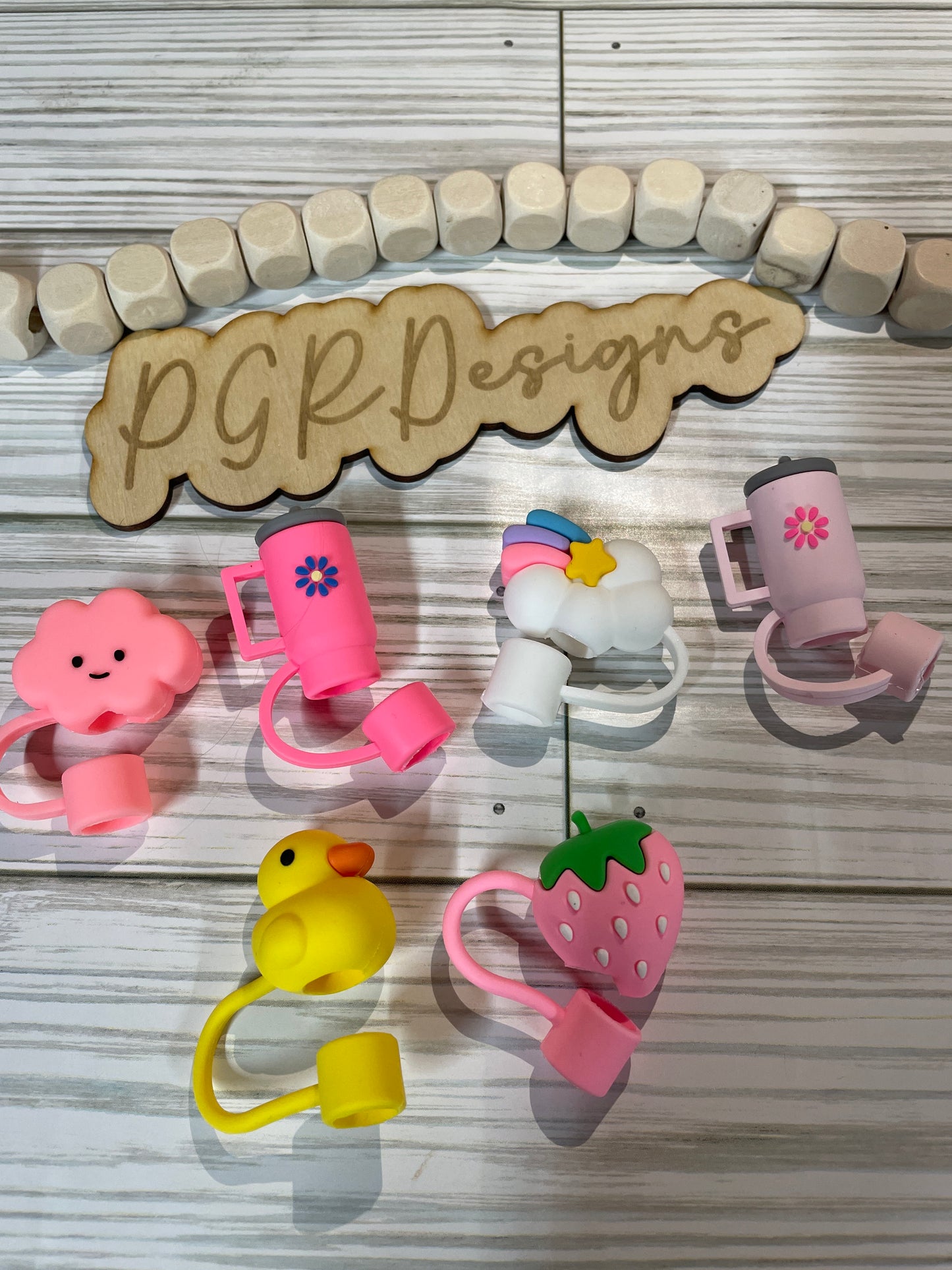 Straw toppers