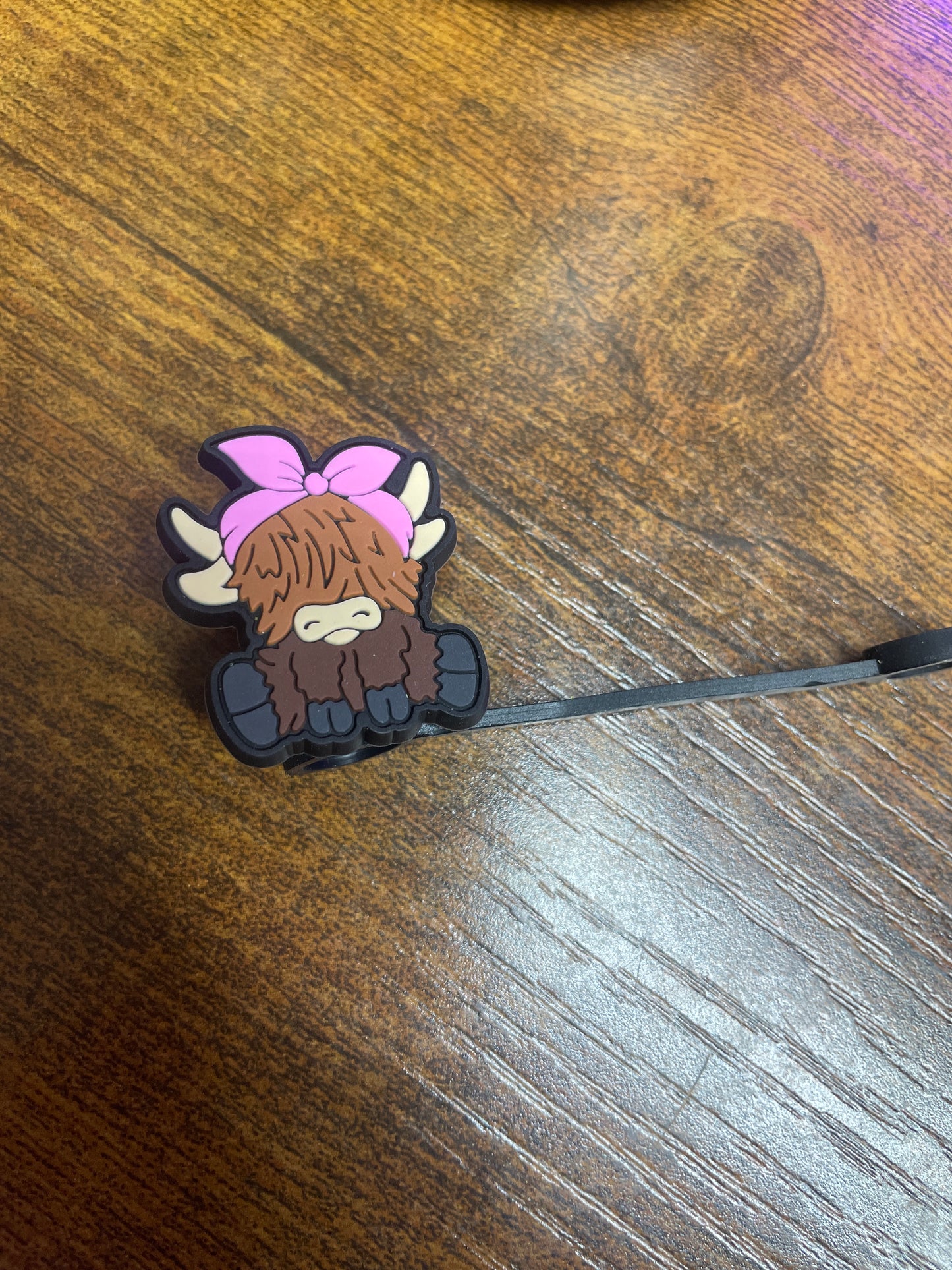 Straw topper