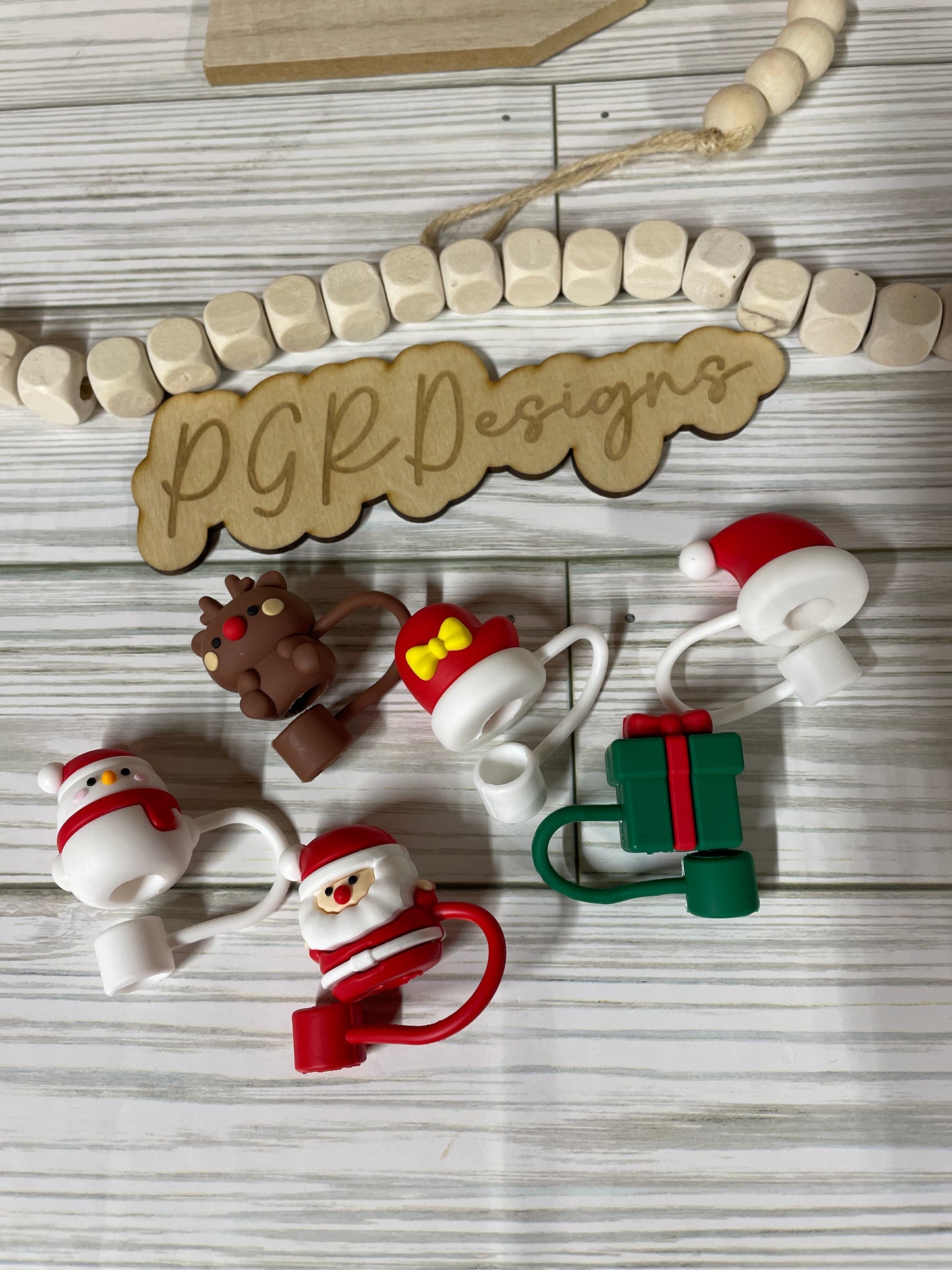 Straw toppers