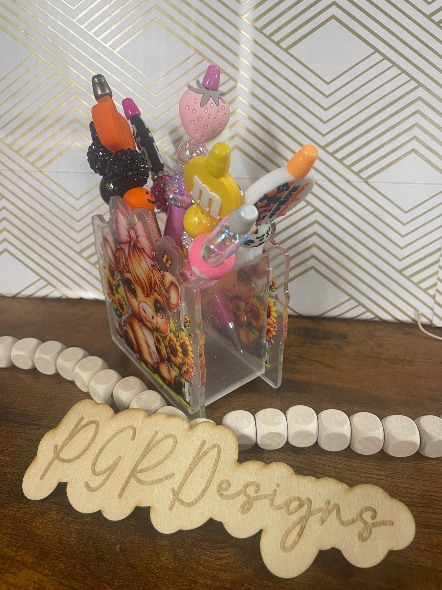 Pen holder
