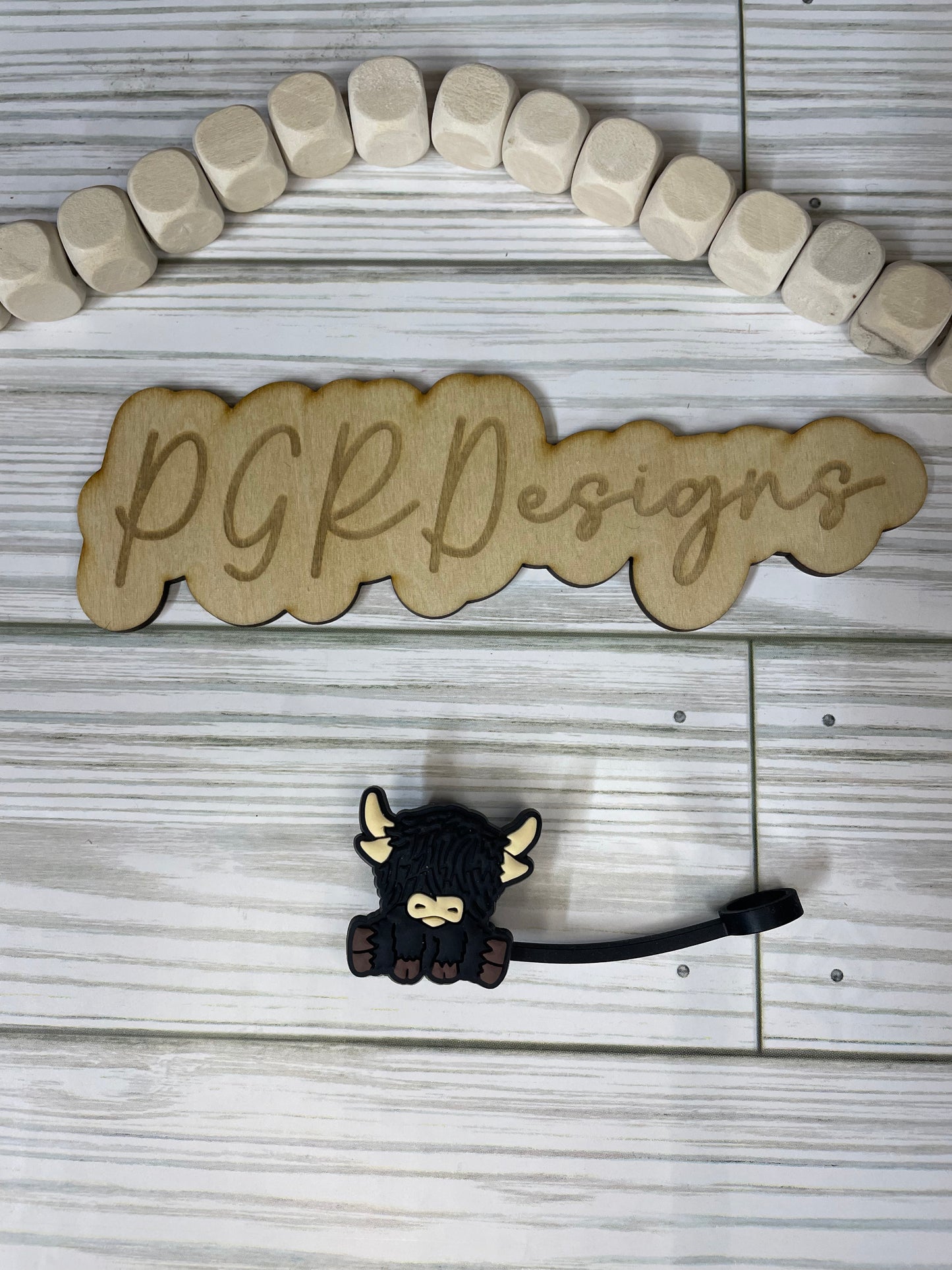 Straw toppers