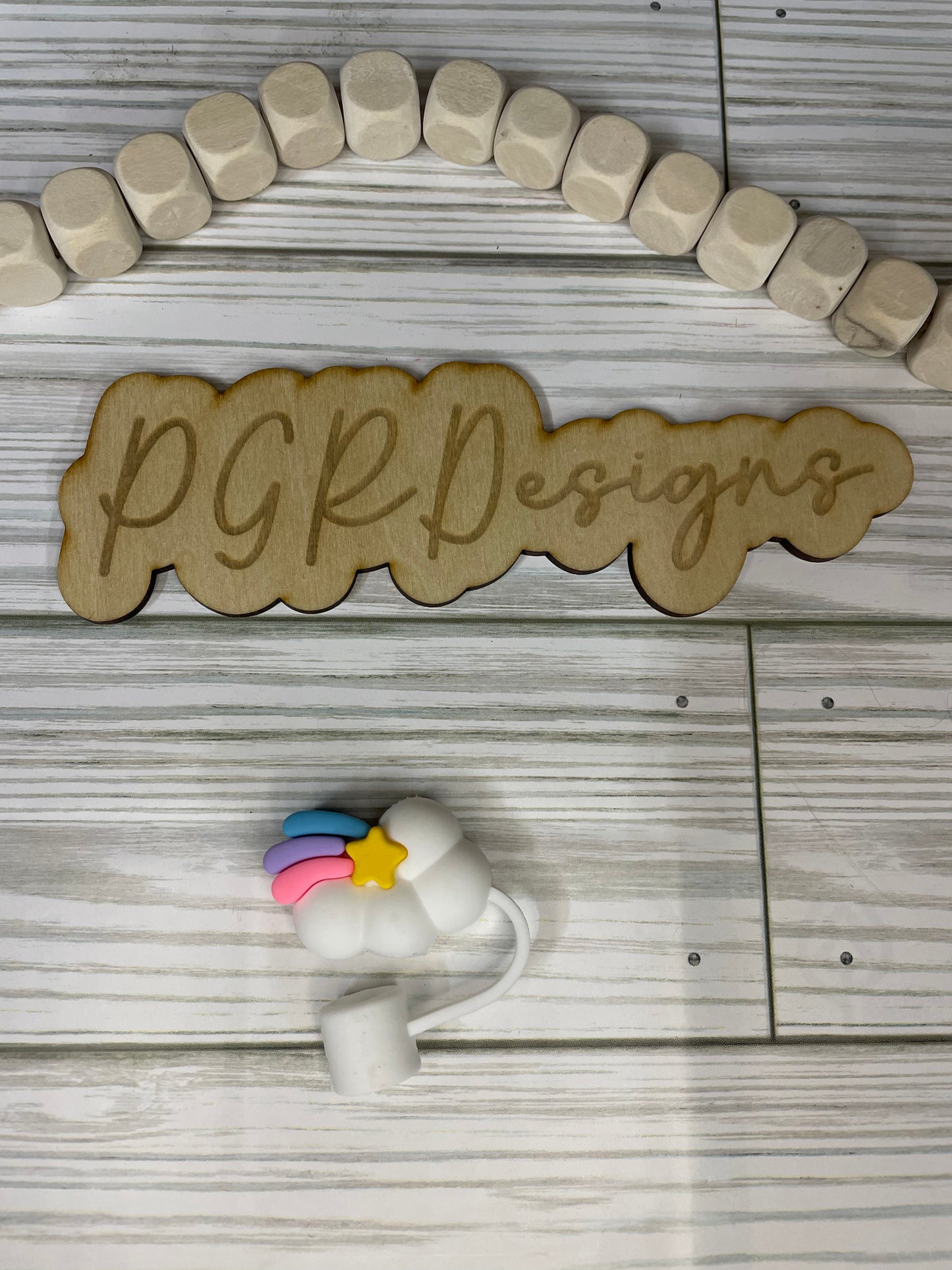 Straw toppers