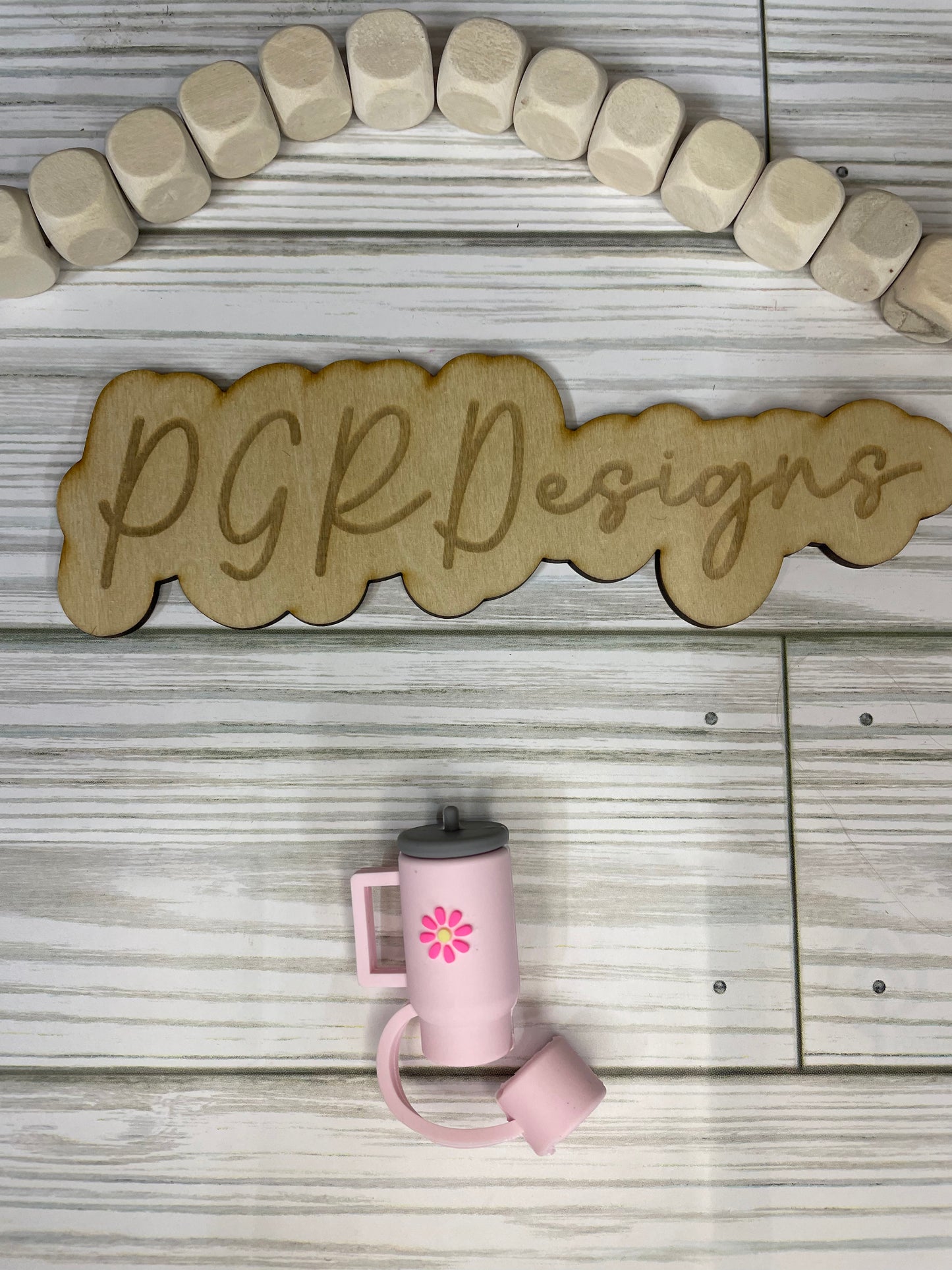 Straw toppers