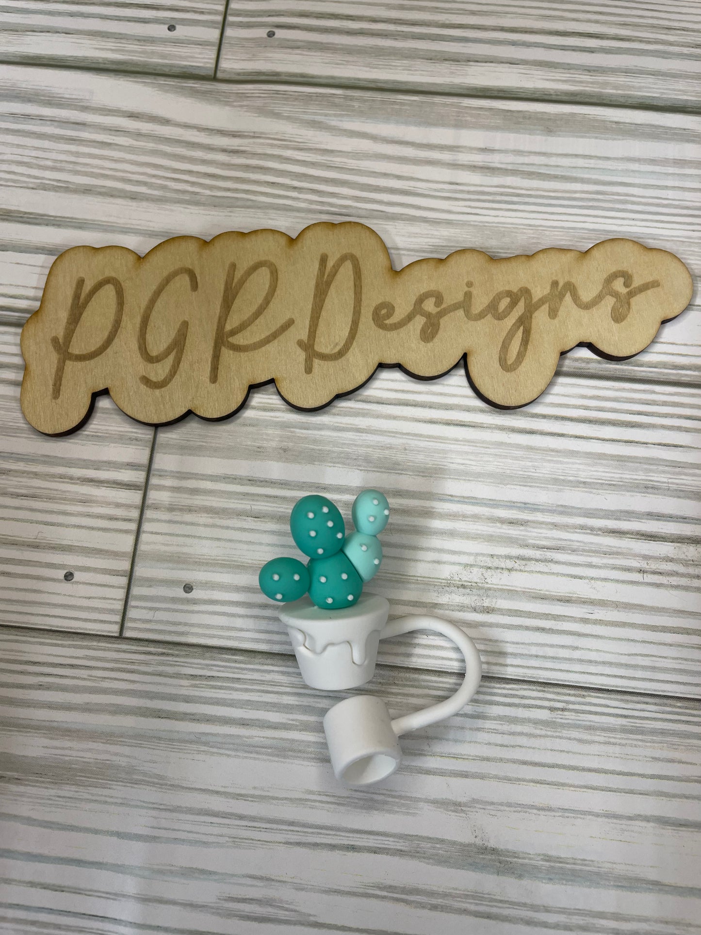Straw toppers