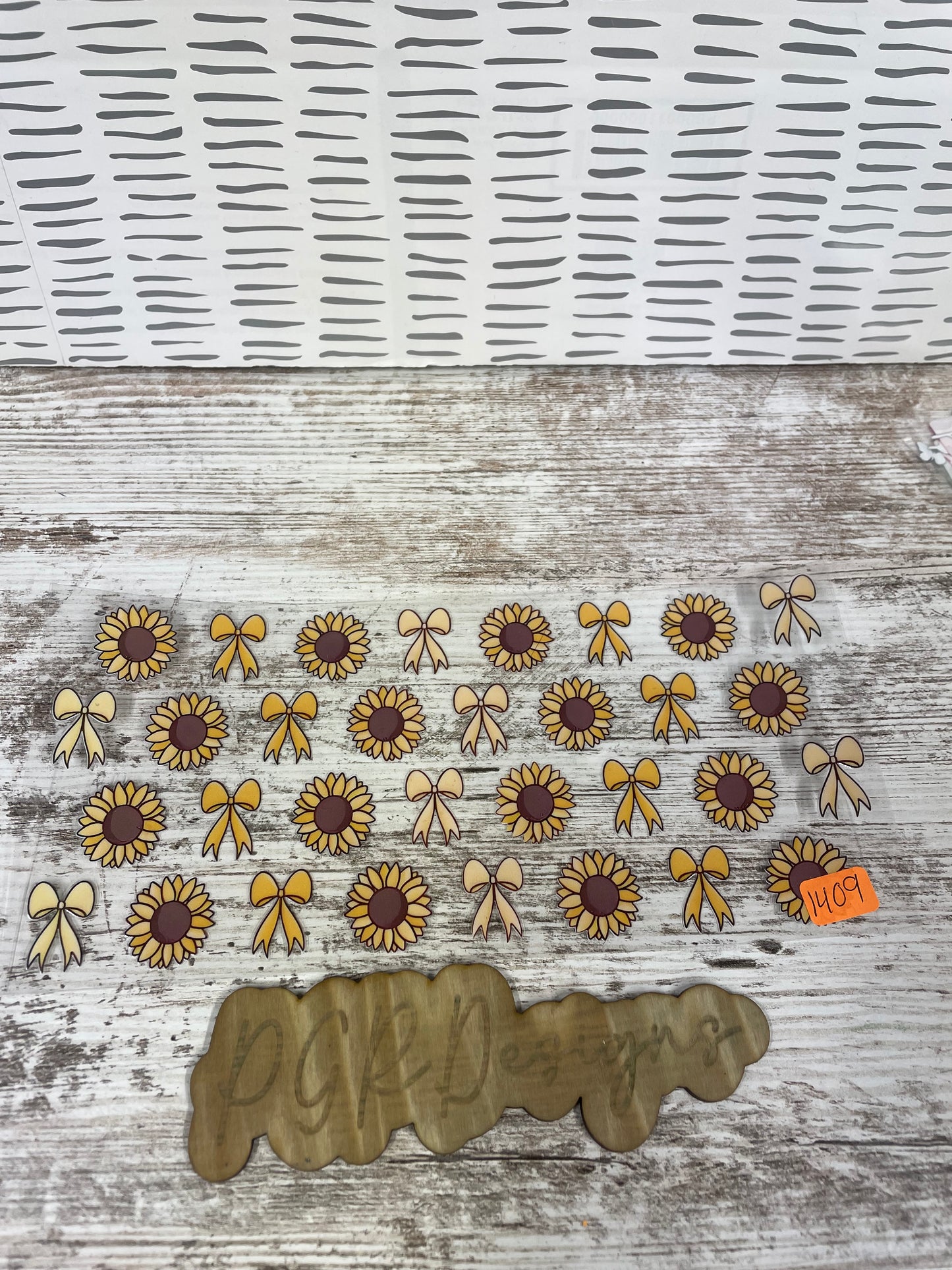 Floral and bows 2
