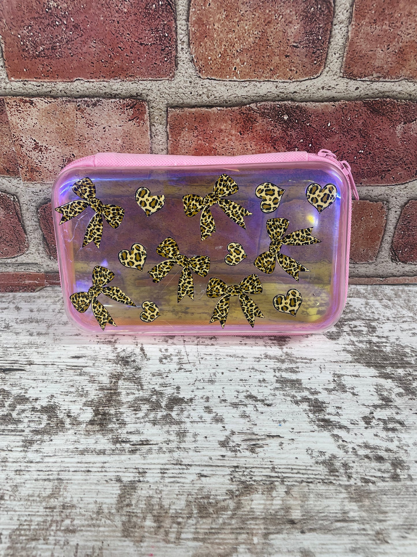 Pen box/accessory box