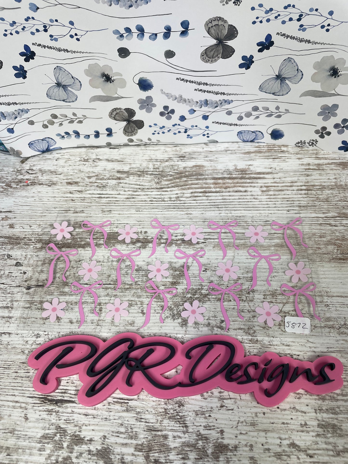Floral and bows 3