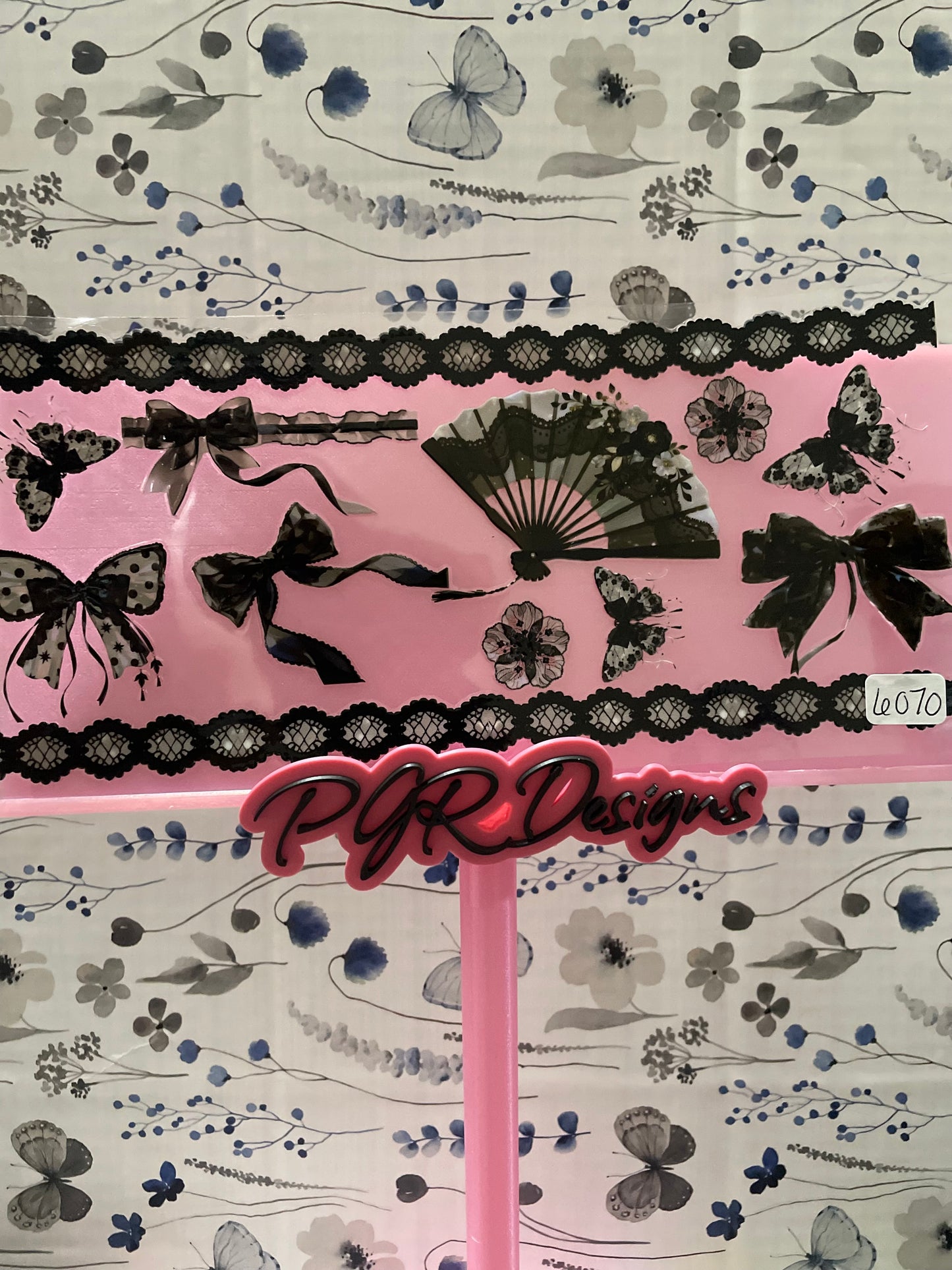 Floral and bows 3