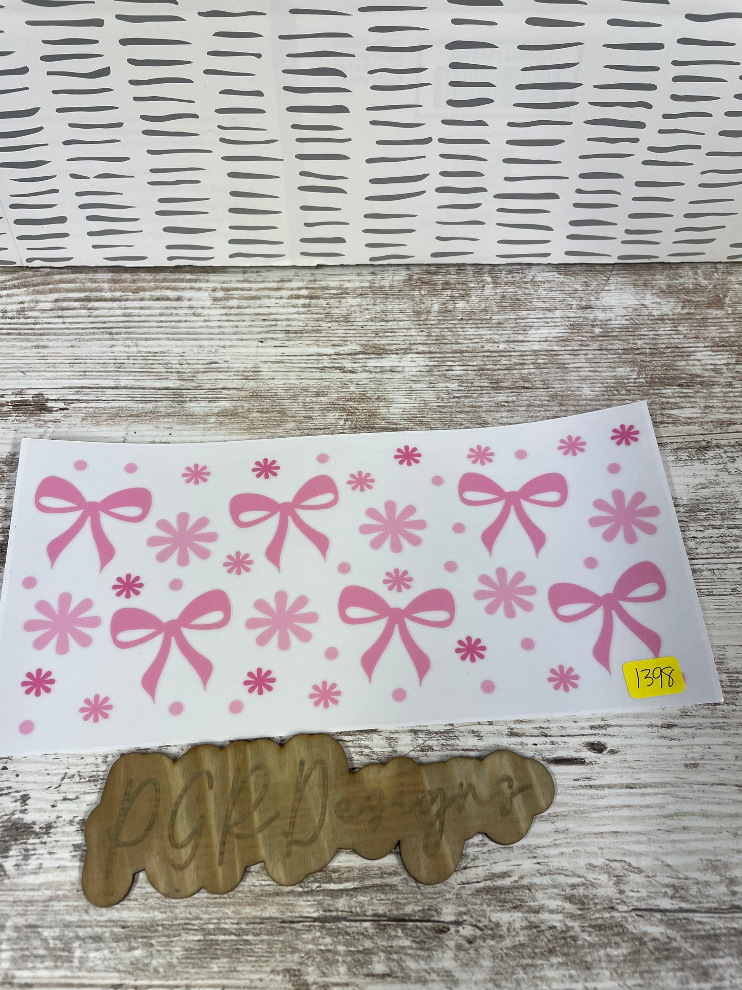 Floral and bows 2