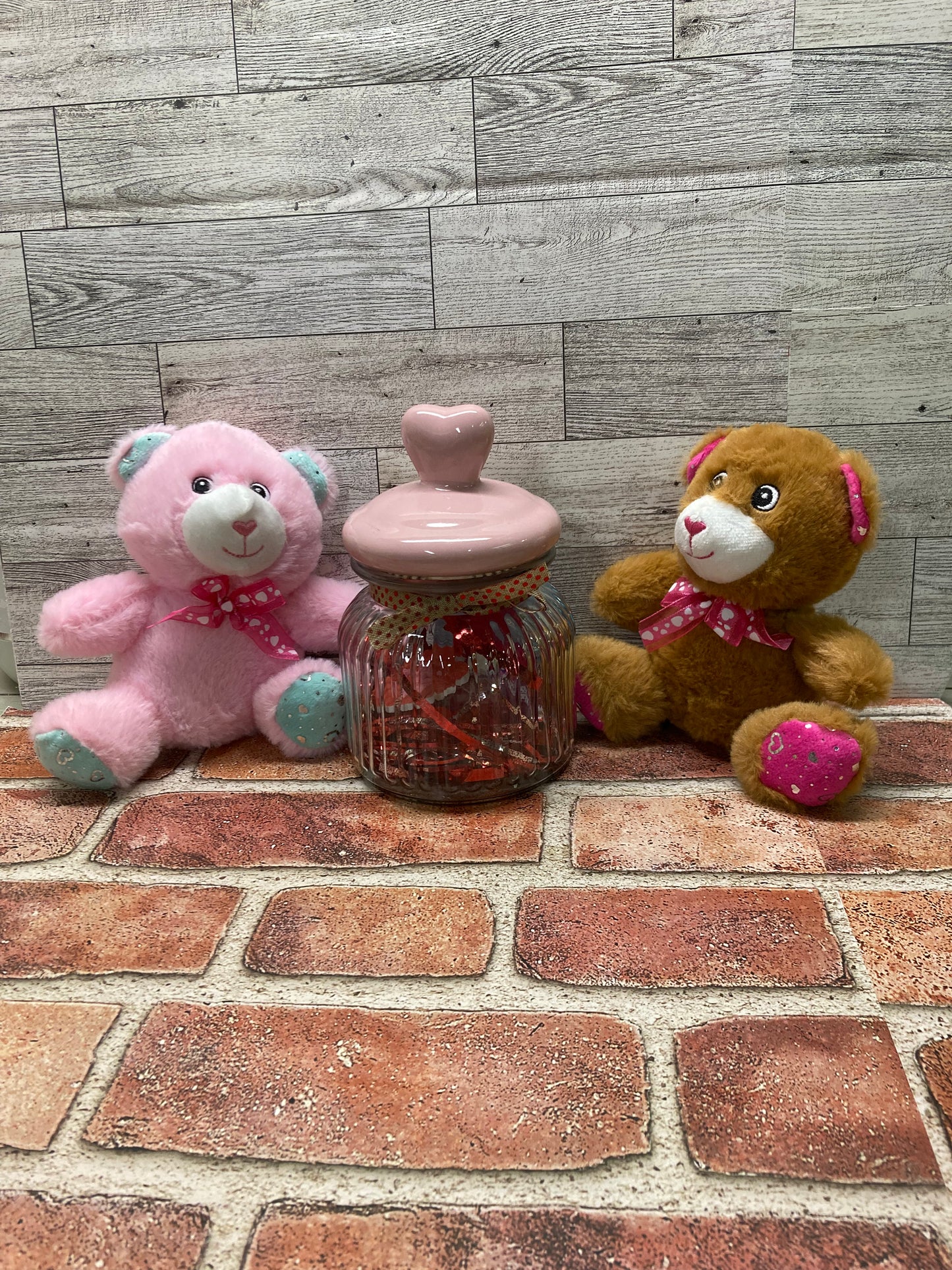 Glass heart jar
