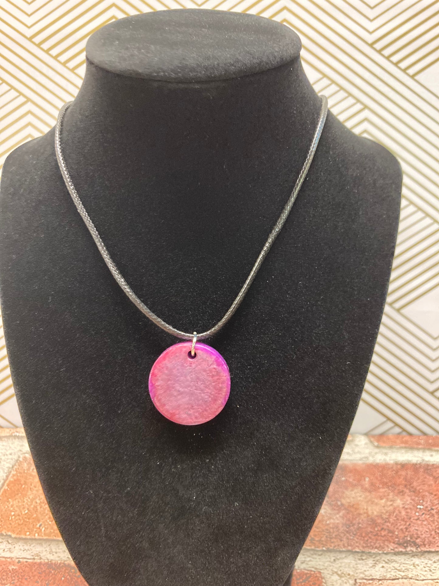 Circle shaped necklace