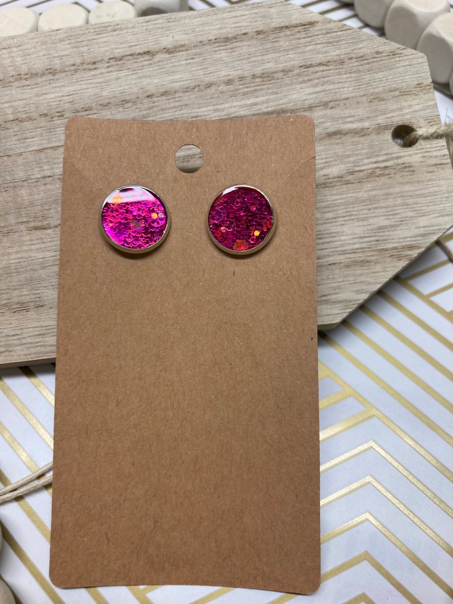 Colored simple studs