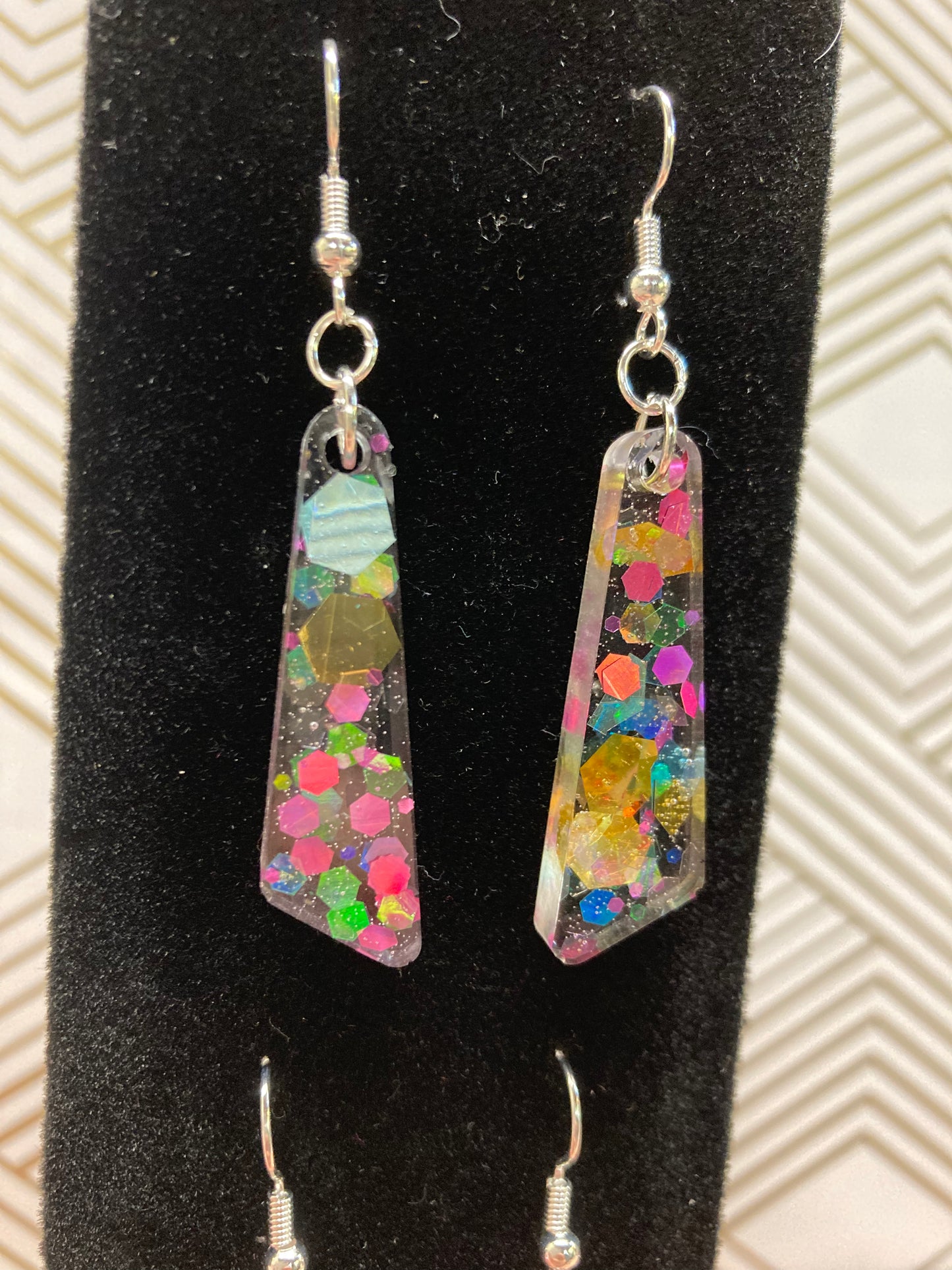 Medium dangles